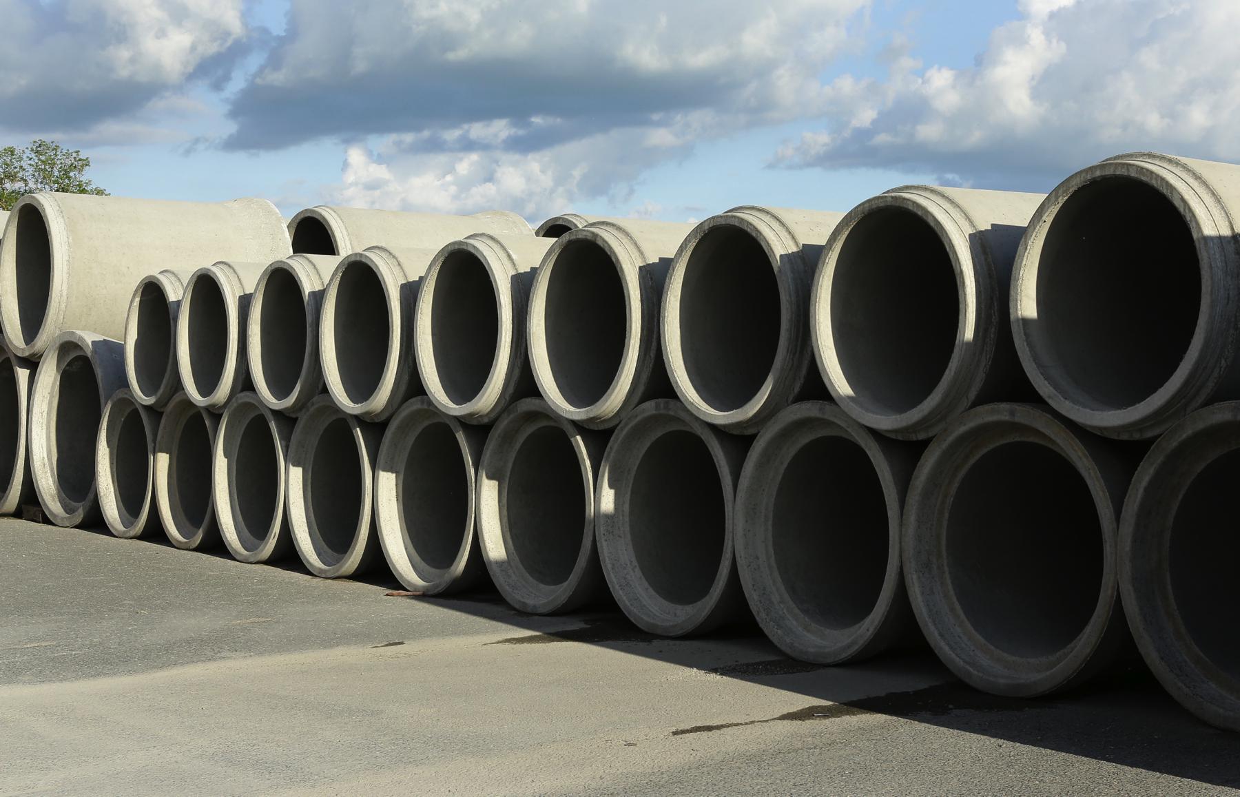 Large concrete pipes for sale